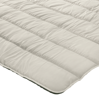 Zelesta Royalbed Light - Pastel Green & Cream